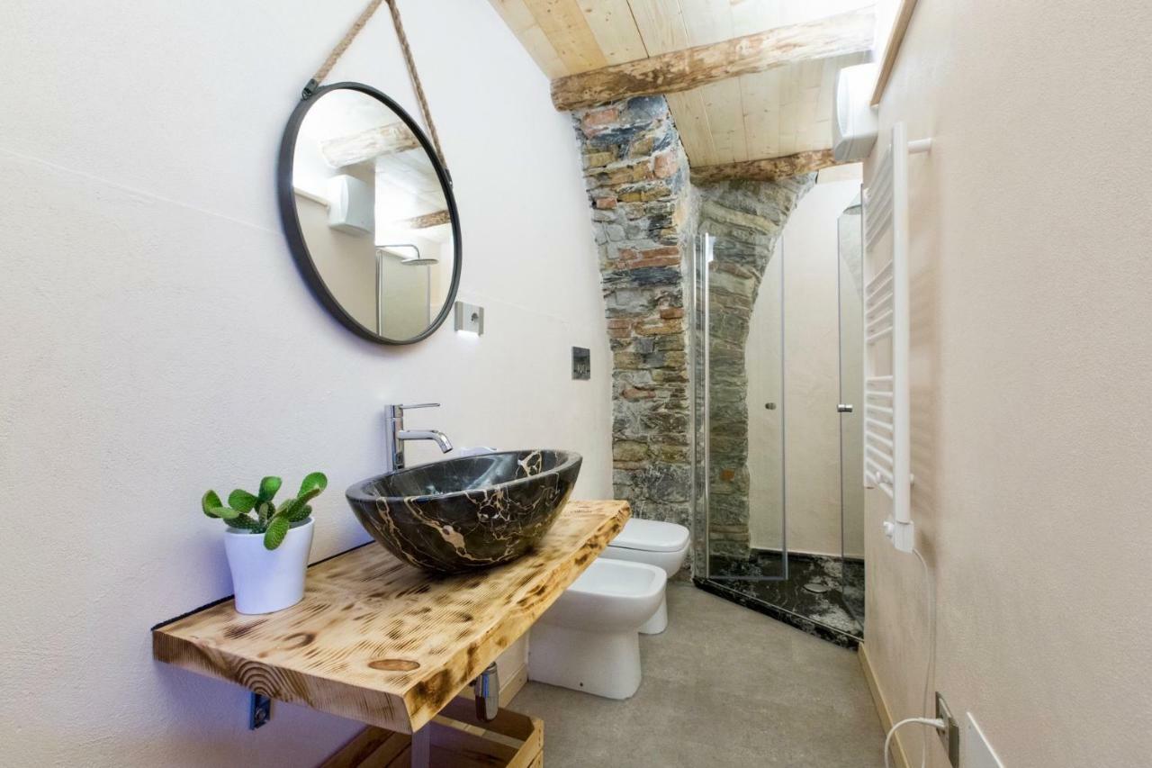Rock & Wood - Apartment & Room Специя Экстерьер фото